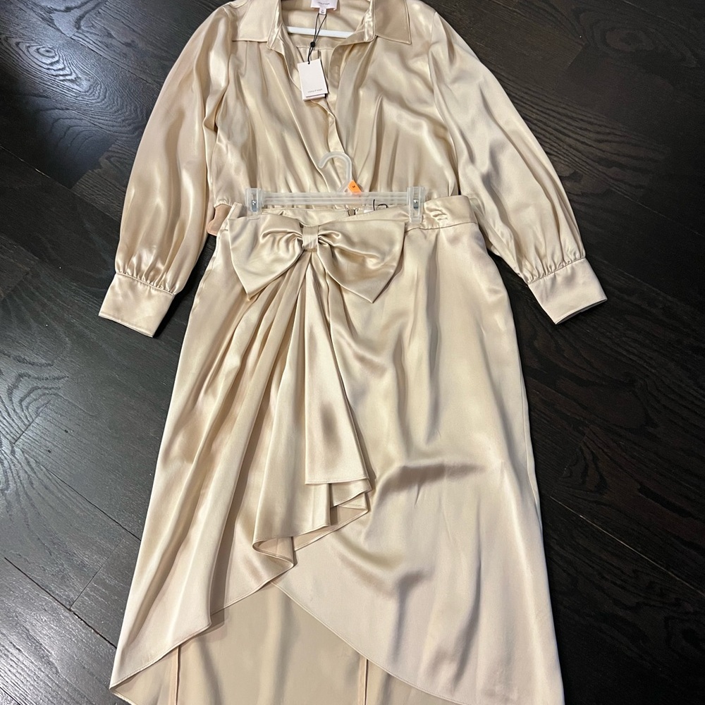 Cinq à Sept Cream Satin Skirt Set